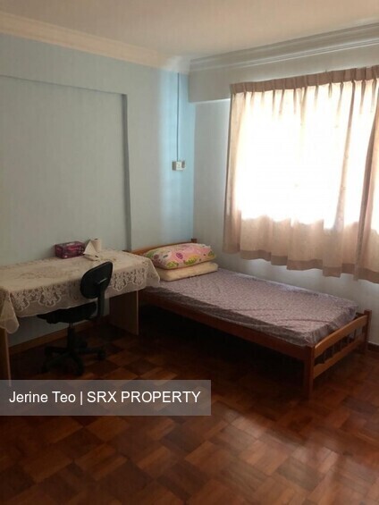 Blk 245 Tampines Street 21 (Tampines), HDB Executive #269291021